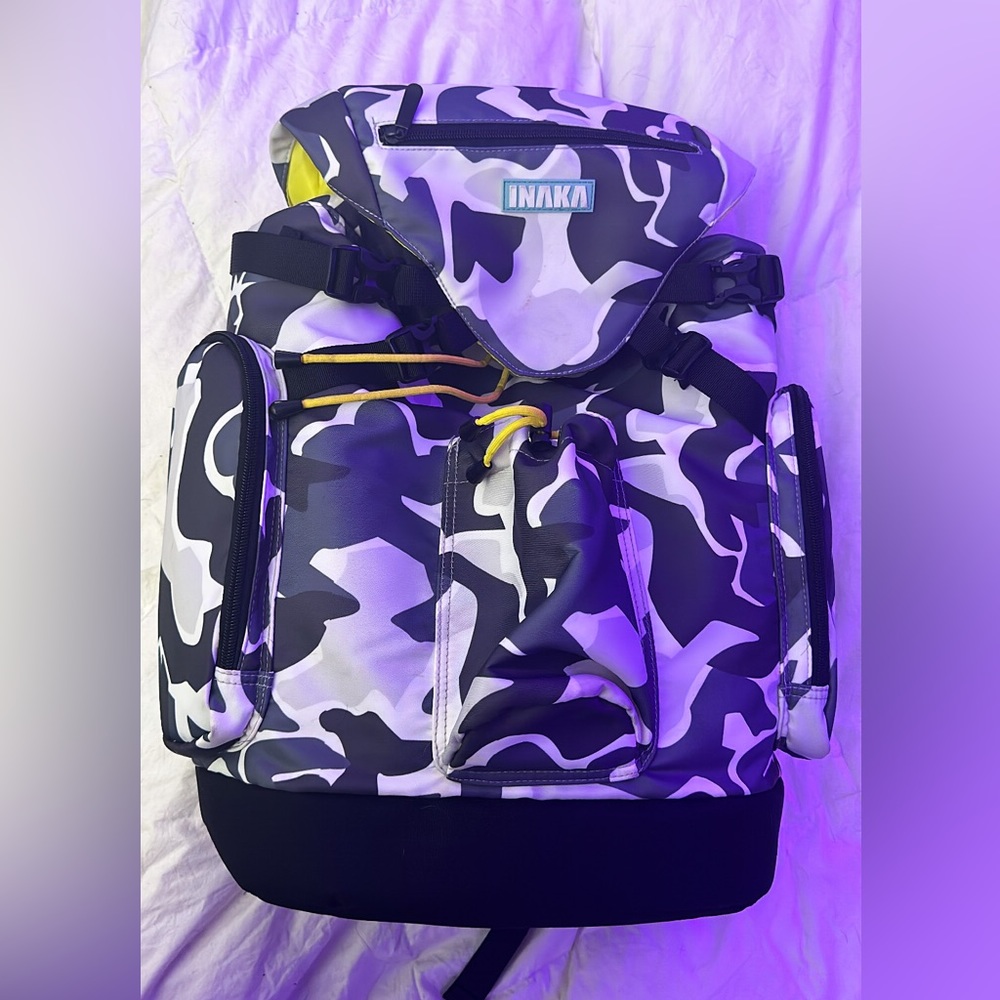INAKA Artic White Backpack